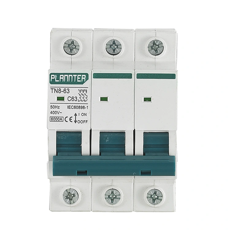 Waarom is een C32 32A AC-stroomonderbreker essentieel voor moderne elektrische beveiliging?